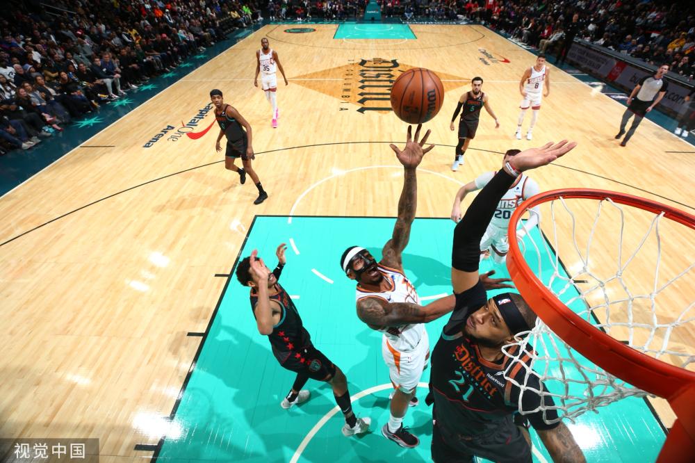 轻球员的战 轻球员的战