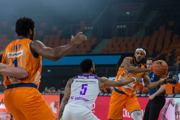 道路并不轻 道路并不轻