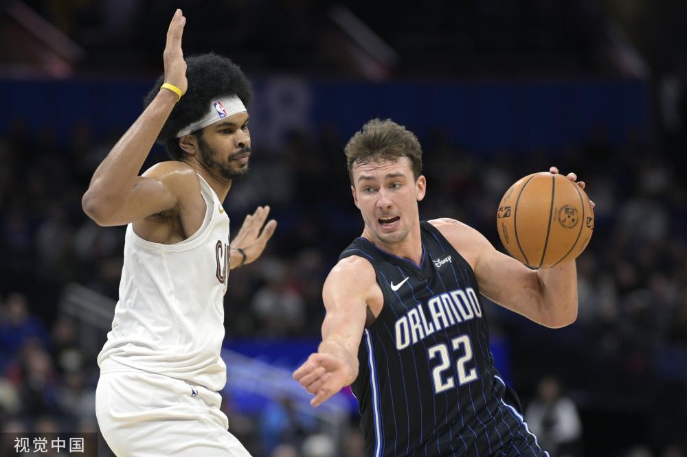 次引发了足 次引发了足